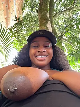 darle_volant - Darle_volant's free webcam - UK Sex Cams