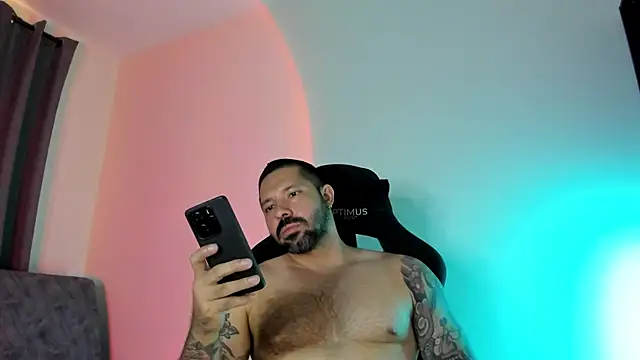 Pierre_Vidal live cam on StripChat