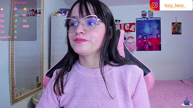 Lucyy-hess webcam