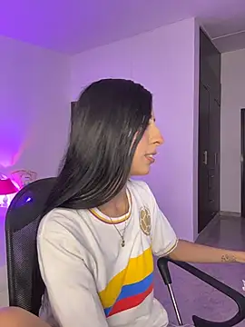 Mirandaa_Rogers webcam
