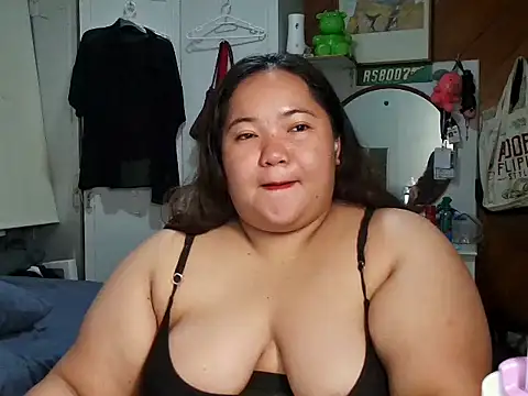 LianaCruzado webcam