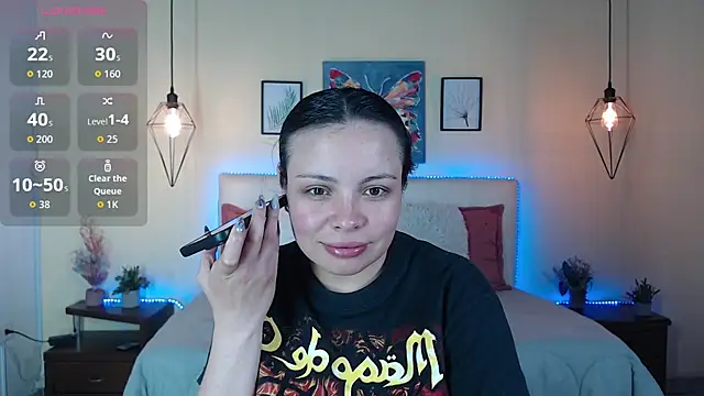 Megan_05_ webcam