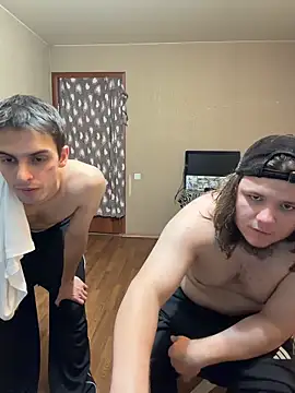 desiredude9 webcam