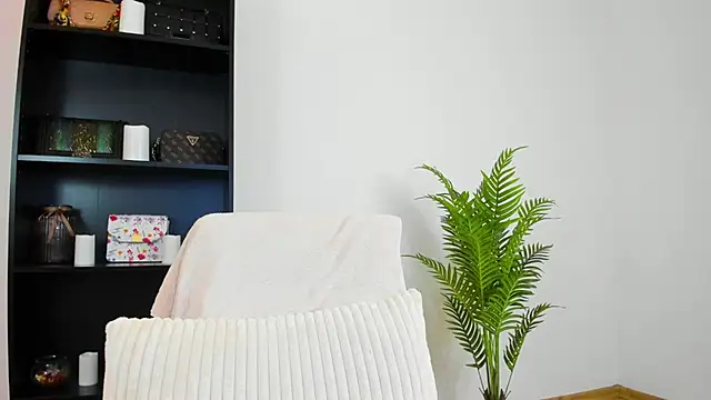 khloe_starrr webcam