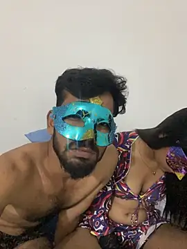 Priyanka011 webcam