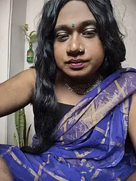 Dusky_Mallu_ webcam