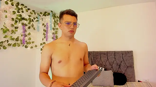 UNIVERSAL_SEXX_ webcam