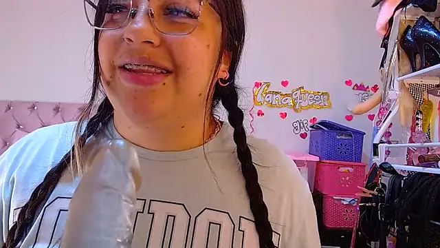 lanaqueen699 webcam