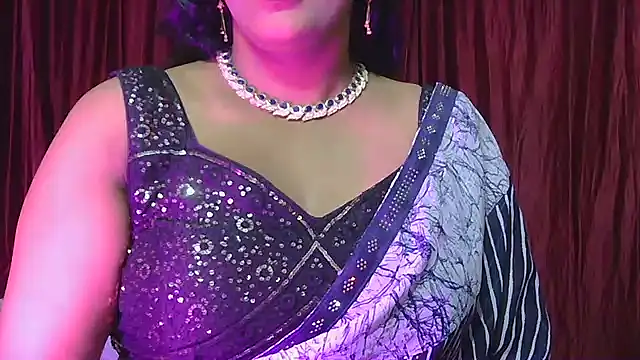 Lovely12streaming webcam