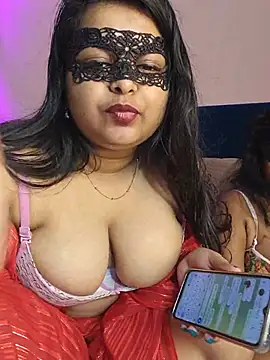 Naughty_Kayra webcam