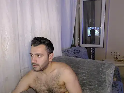 handsomeee04 webcam