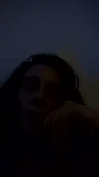 blond-96 webcam
