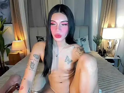 SiennaBlair webcam