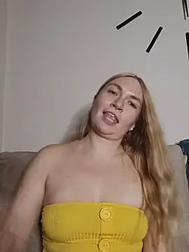 KisaVixen webcam
