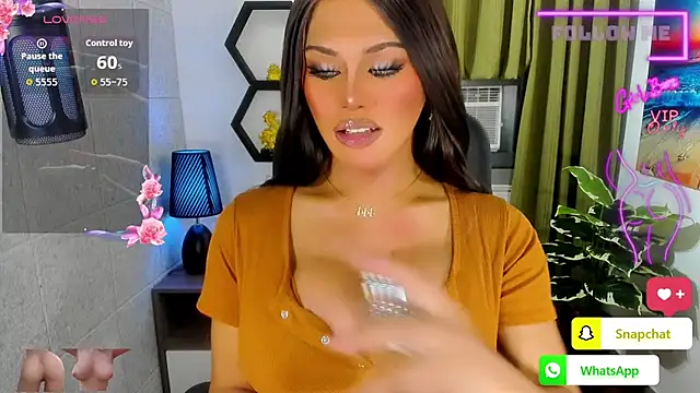 10incSophiaBigCock2CUM webcam