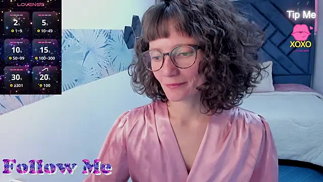 Valery_More__ webcam