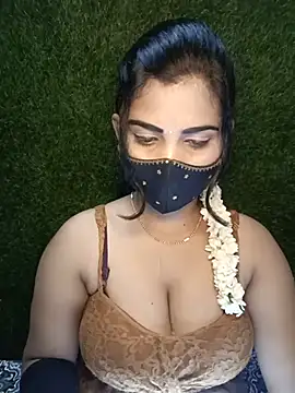 Nithyatamil webcam