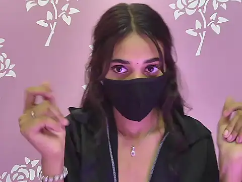 Shanaya_xo webcam