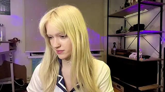 ShoshanaNogueras webcam