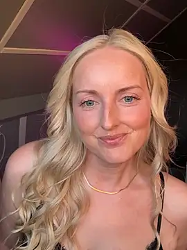 SexySophiex webcam