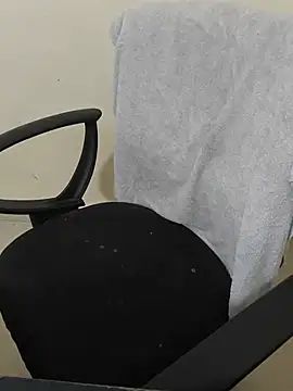 Sweet-poison_ webcam