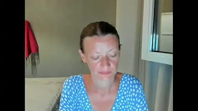 VelvetZara webcam