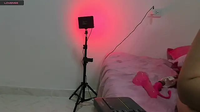 KissyDevil webcam