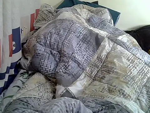Forbidden_slut webcam