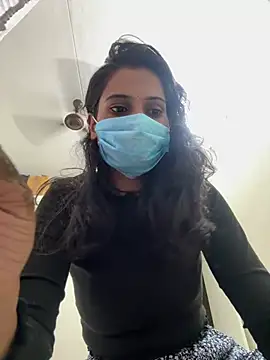 Kira105xxx webcam