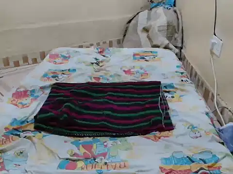 seleney webcam
