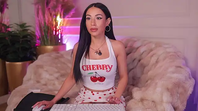 Anais_Bloom live cam