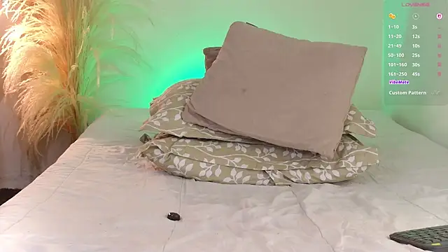 VicenteFerrer live sex cam
