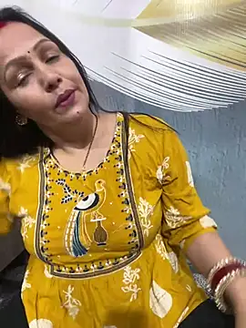 anshika_arya (F milf) - Hyyy Guys