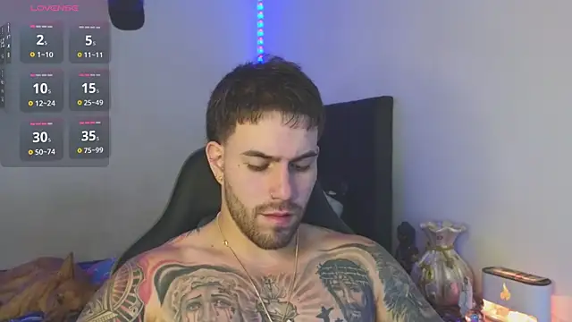 Ades_Lowe webcam