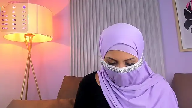 Nahiaraa__ webcam
