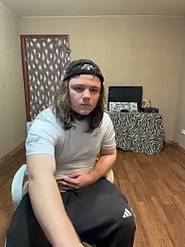 desiredude9 webcam
