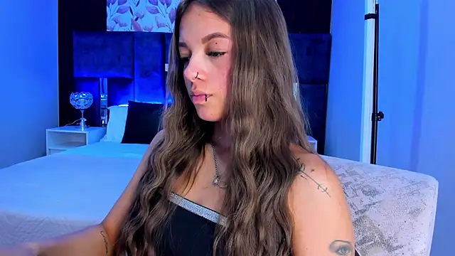 AmmyJones_ webcam