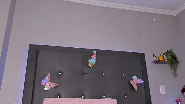 mia_gomez7 webcam