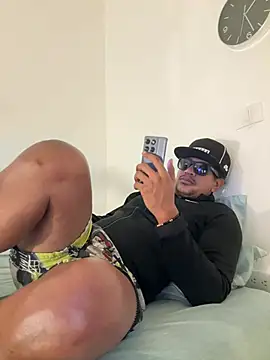 bigdick211292 webcam
