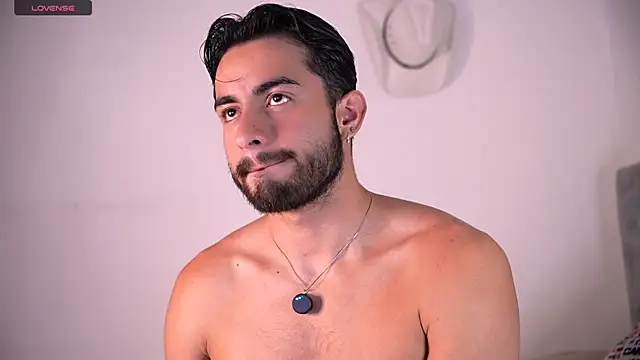 aydan_hw live cam on StripChat