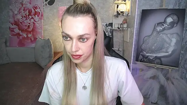 NickyAdamidi webcam
