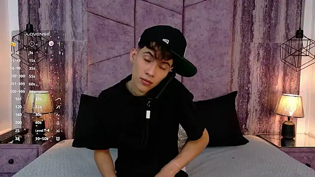 AronTawers webcam