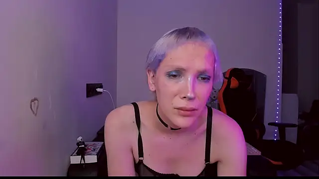 Lyricca webcam