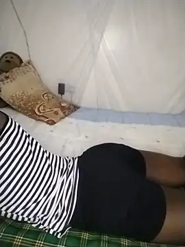 D-joi live cam on StripChat