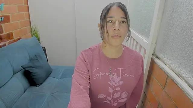 Penelope47 webcam