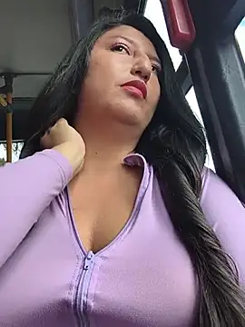 Melany_daring