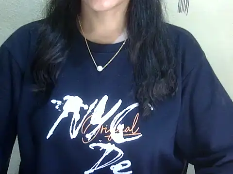 Shazi_1 live cam on StripChat