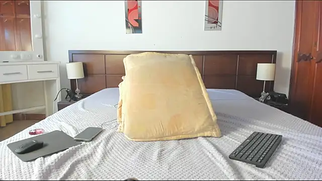 MiaMarin_hot webcam