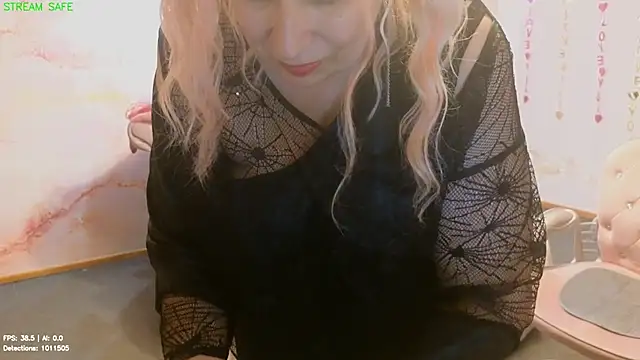 Penelope_Pinky webcam