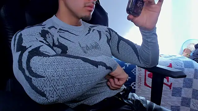 Tommy_Bred webcam